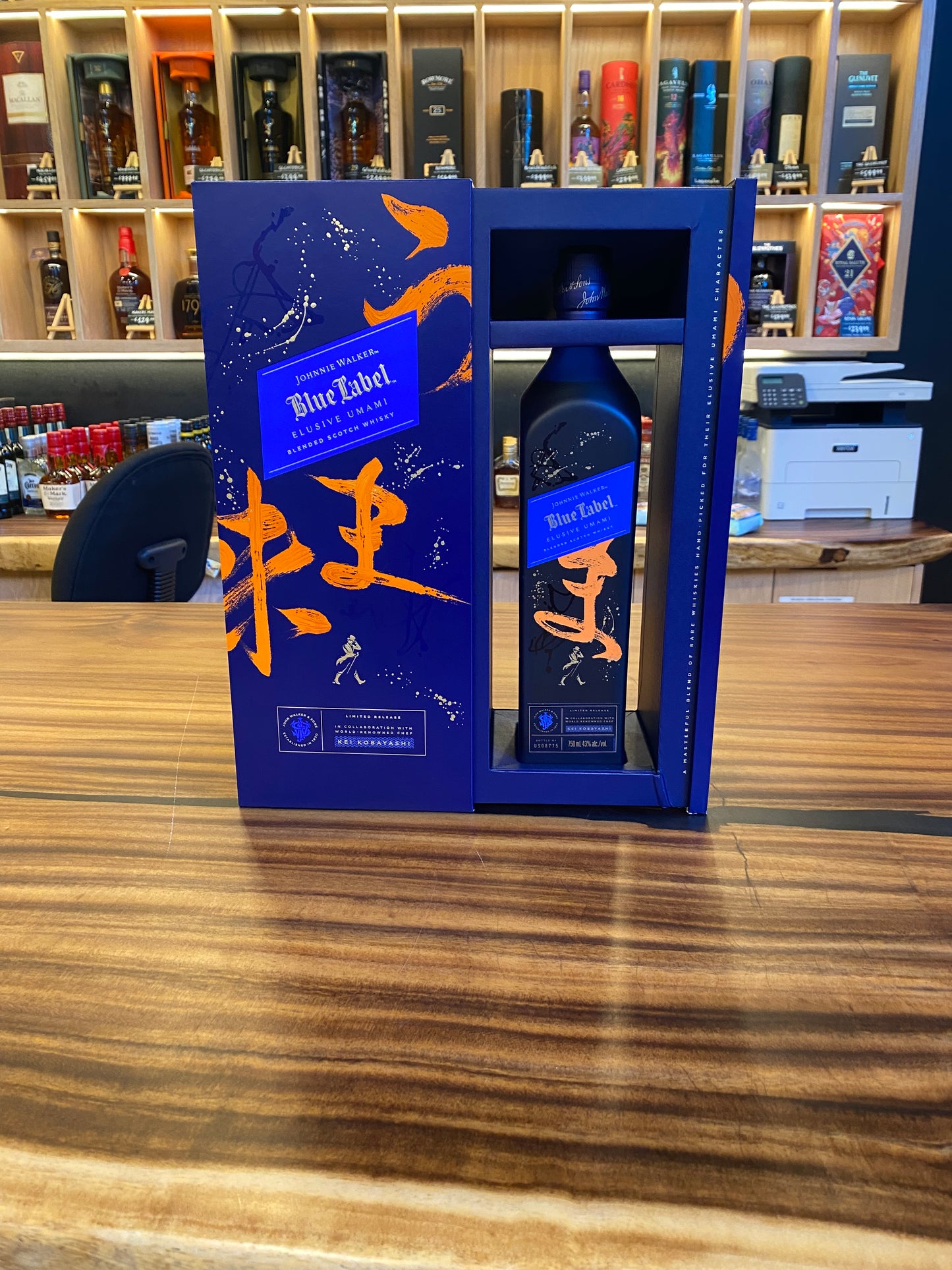 Johnnie Walker Blue Label Elusive Umami Limited Edition, 750 Ml 