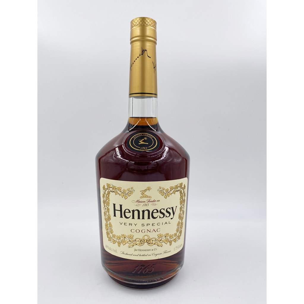 Hennessy VS Cognac - 1.75L – Leivine Wine & Spirits