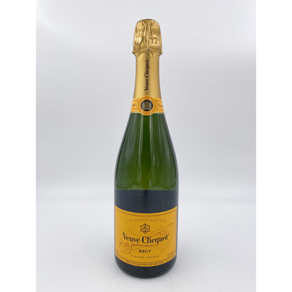 Veuve Cliq Yellow Label Ice Box Gift - 750ML